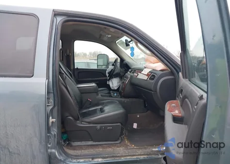 2008 Chevrolet Silverado 2500Hd Ltz z USA, uszkodzony, nr VIN 1GCHK23628F199537